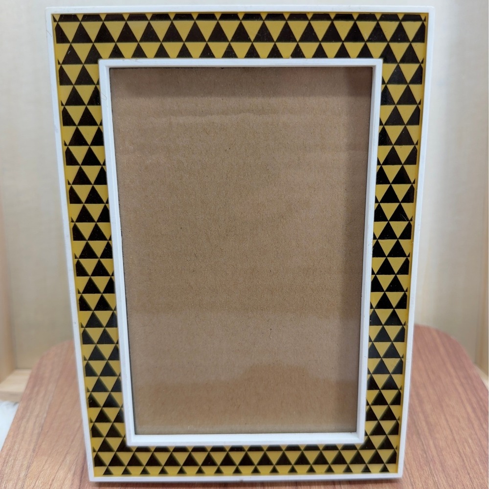 Kmart Idina 4x6 Picture Frame Black Gold Geometric Triangle Pattern Modern